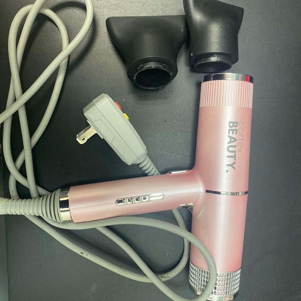 Cortex Beauty blow dryer